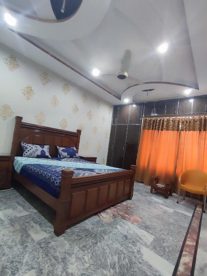 Lavish Residency Guest House Fasial Town Rawalpindi Esterno foto