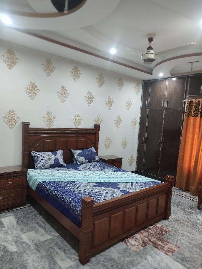 Lavish Residency Guest House Fasial Town Rawalpindi Esterno foto