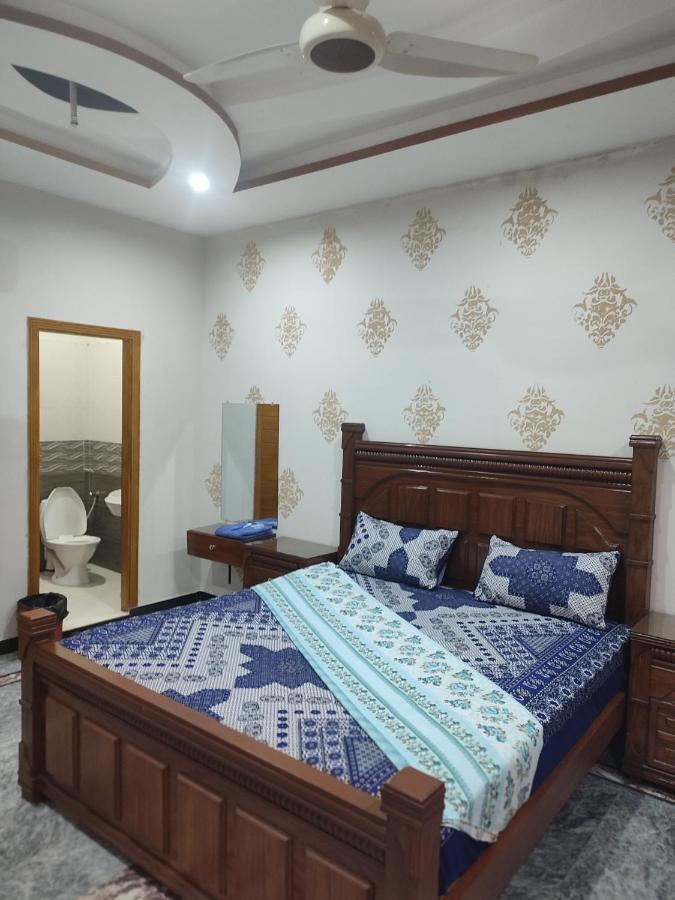 Lavish Residency Guest House Fasial Town Rawalpindi Esterno foto