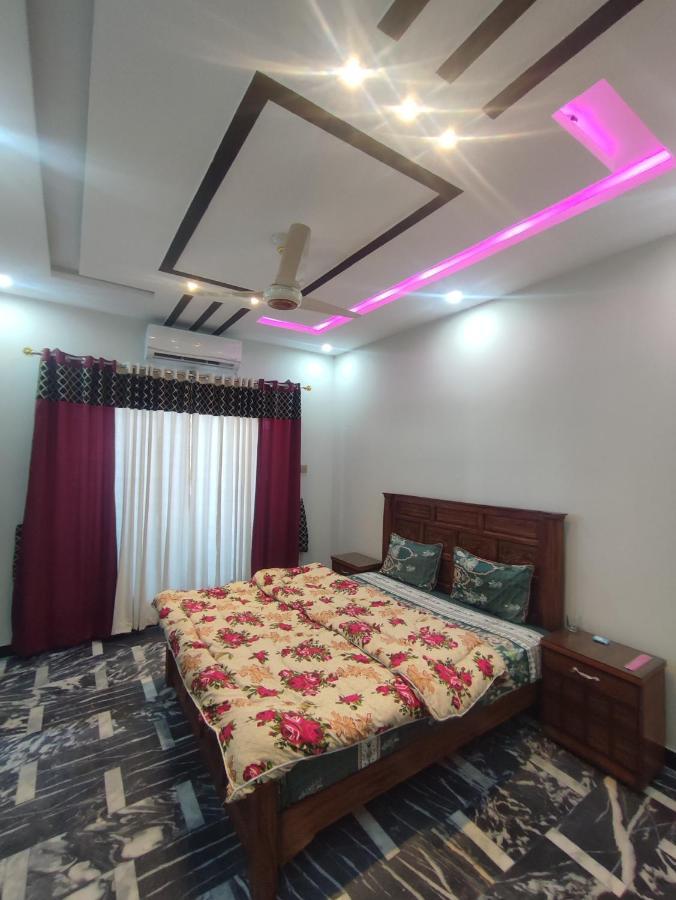 Lavish Residency Guest House Fasial Town Rawalpindi Esterno foto