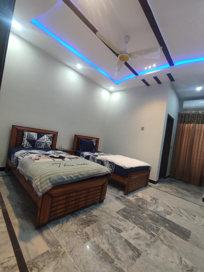 Lavish Residency Guest House Fasial Town Rawalpindi Esterno foto