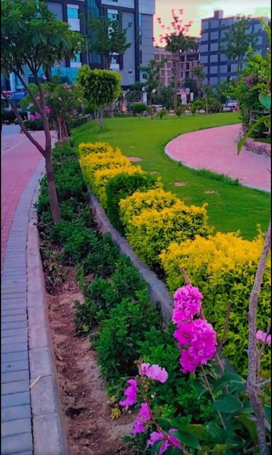 Lavish Residency Guest House Fasial Town Rawalpindi Esterno foto
